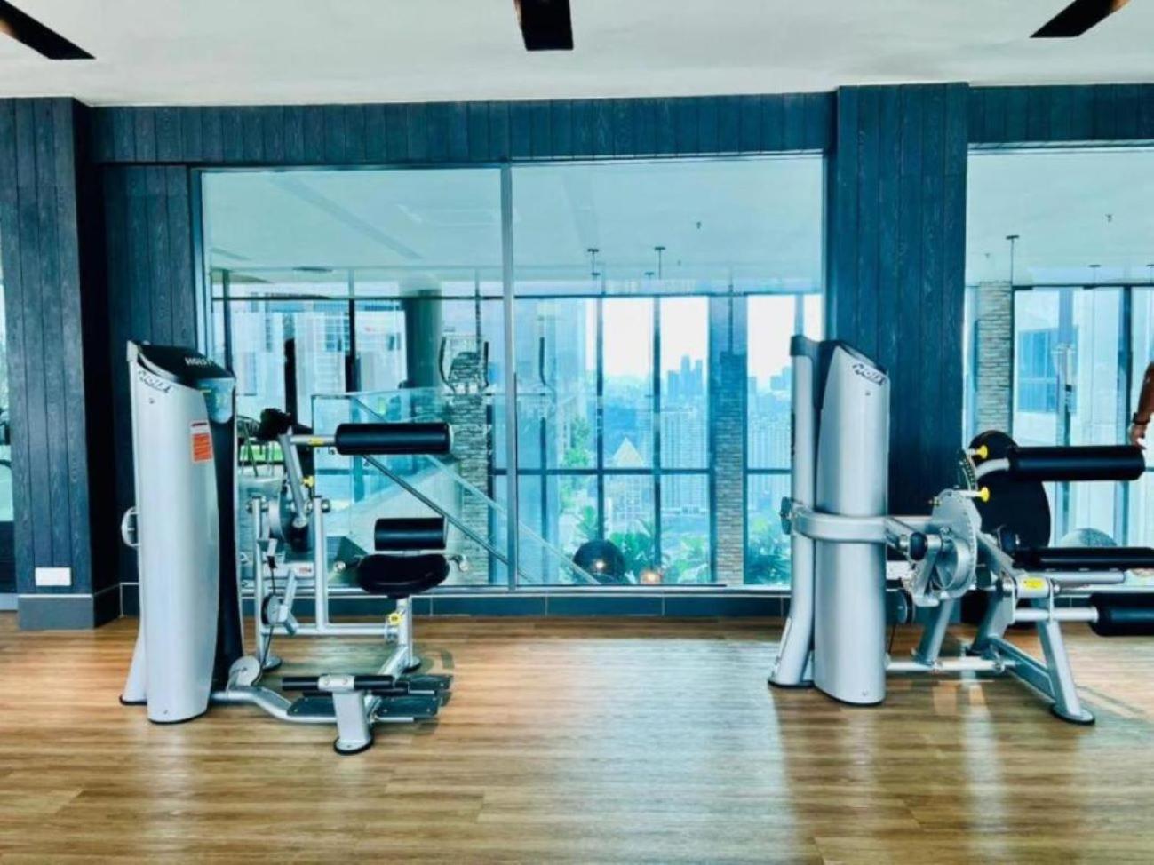 Apartament The Luxe Colony Klcc By Sky Pool Kuala Lumpur Zewnętrze zdjęcie