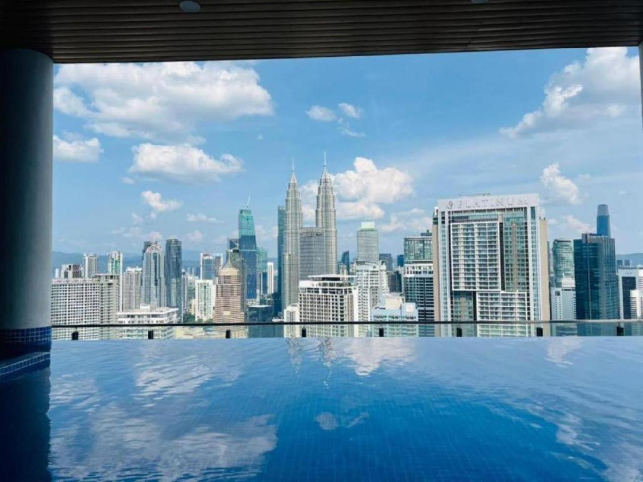 Apartament The Luxe Colony Klcc By Sky Pool Kuala Lumpur Zewnętrze zdjęcie