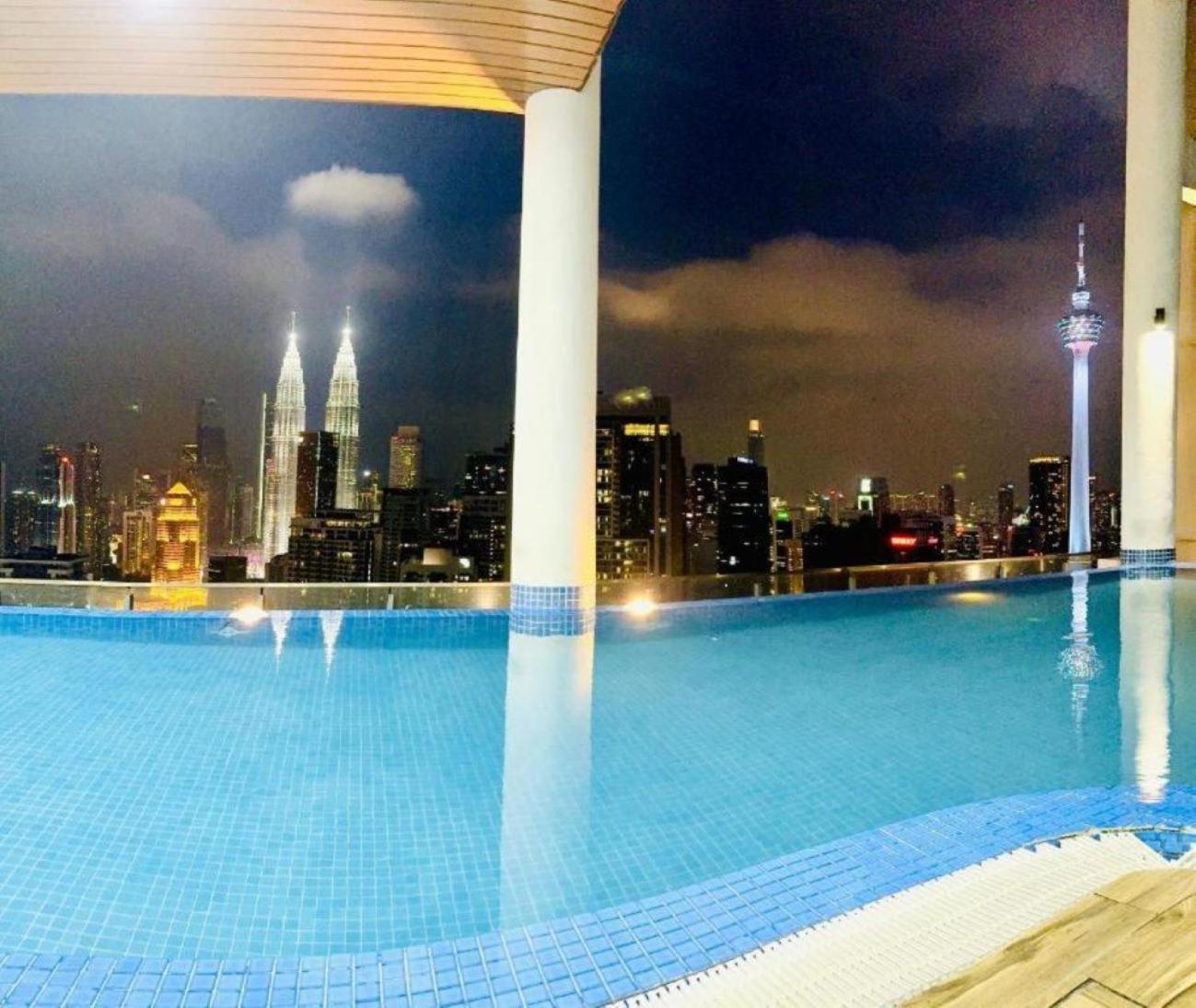Apartament The Luxe Colony Klcc By Sky Pool Kuala Lumpur Zewnętrze zdjęcie