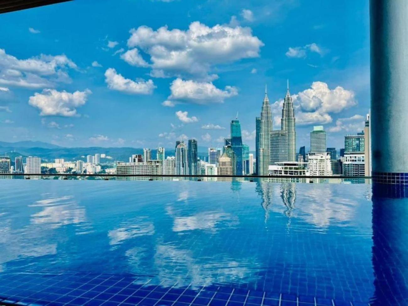 Apartament The Luxe Colony Klcc By Sky Pool Kuala Lumpur Zewnętrze zdjęcie
