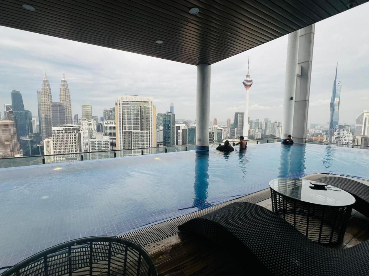 Apartament The Luxe Colony Klcc By Sky Pool Kuala Lumpur Zewnętrze zdjęcie