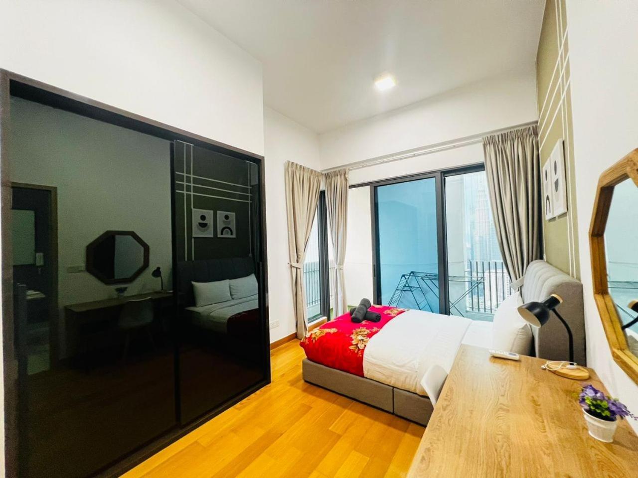Apartament The Luxe Colony Klcc By Sky Pool Kuala Lumpur Zewnętrze zdjęcie