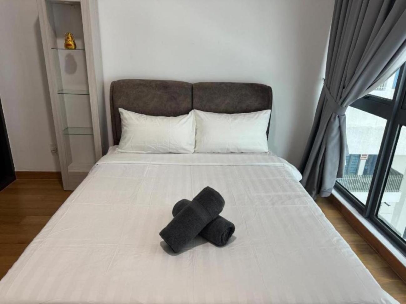 Apartament The Luxe Colony Klcc By Sky Pool Kuala Lumpur Zewnętrze zdjęcie