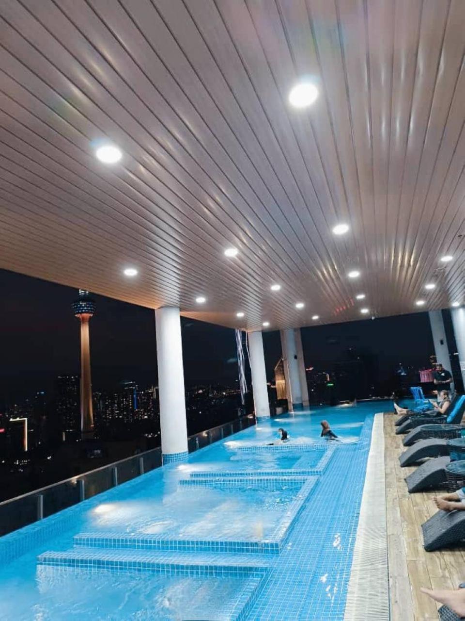 Apartament The Luxe Colony Klcc By Sky Pool Kuala Lumpur Zewnętrze zdjęcie