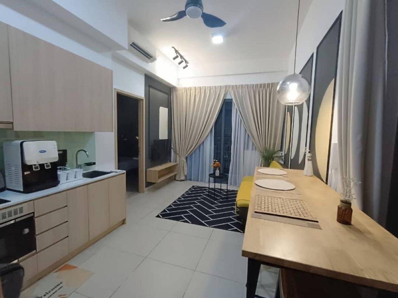 Apartament The Luxe Colony Klcc By Sky Pool Kuala Lumpur Zewnętrze zdjęcie