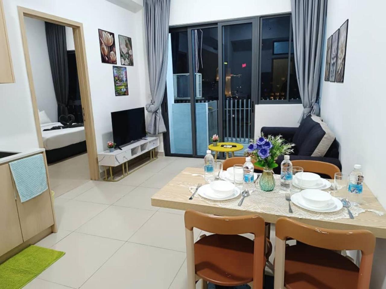 Apartament The Luxe Colony Klcc By Sky Pool Kuala Lumpur Zewnętrze zdjęcie
