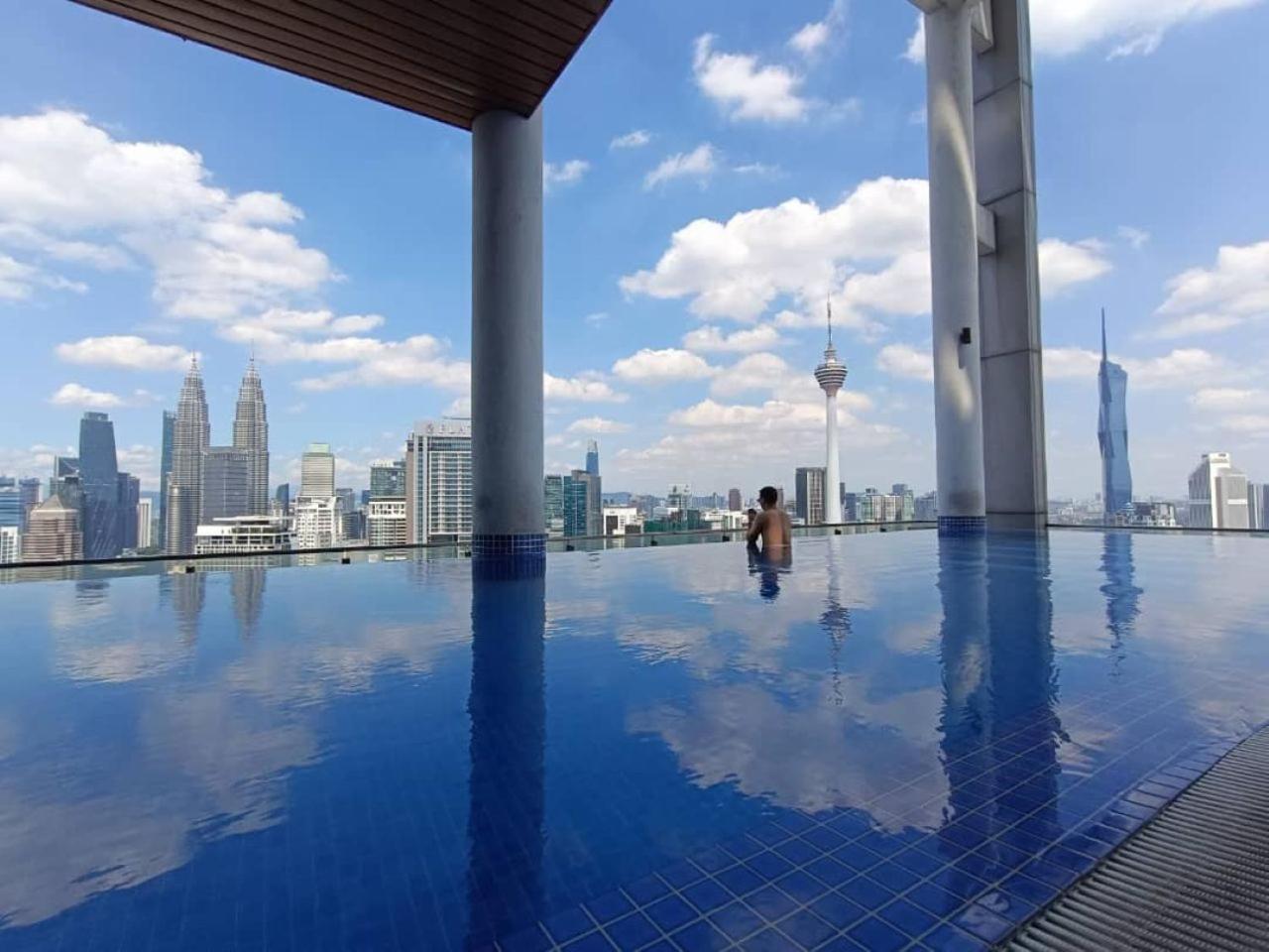 Apartament The Luxe Colony Klcc By Sky Pool Kuala Lumpur Zewnętrze zdjęcie