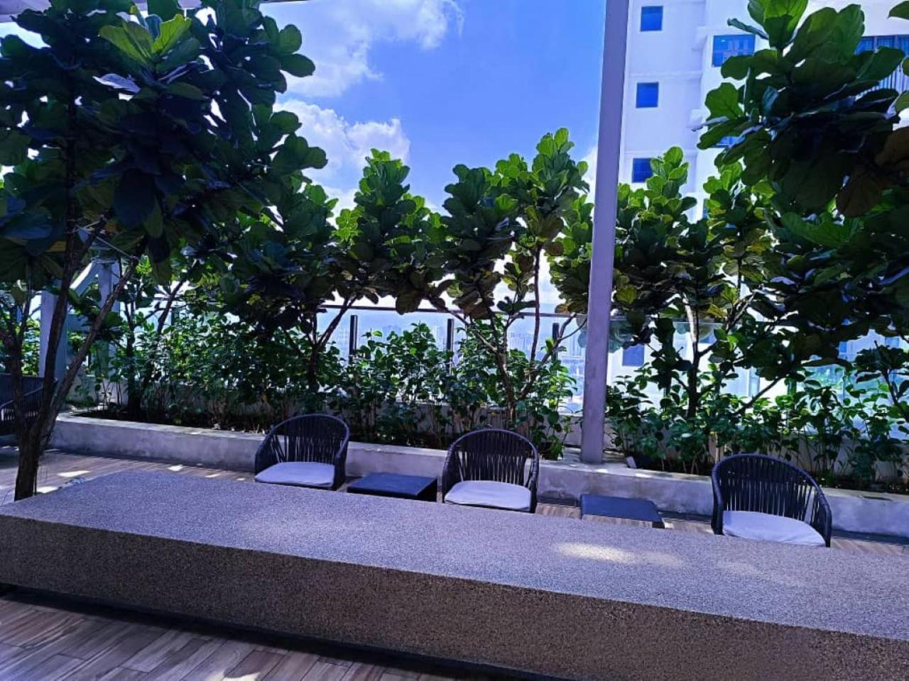 Apartament The Luxe Colony Klcc By Sky Pool Kuala Lumpur Zewnętrze zdjęcie